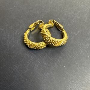 Vintage Crown Brushed Gold Tone Raised Pattern Clip On Huggie Hoop Earrings